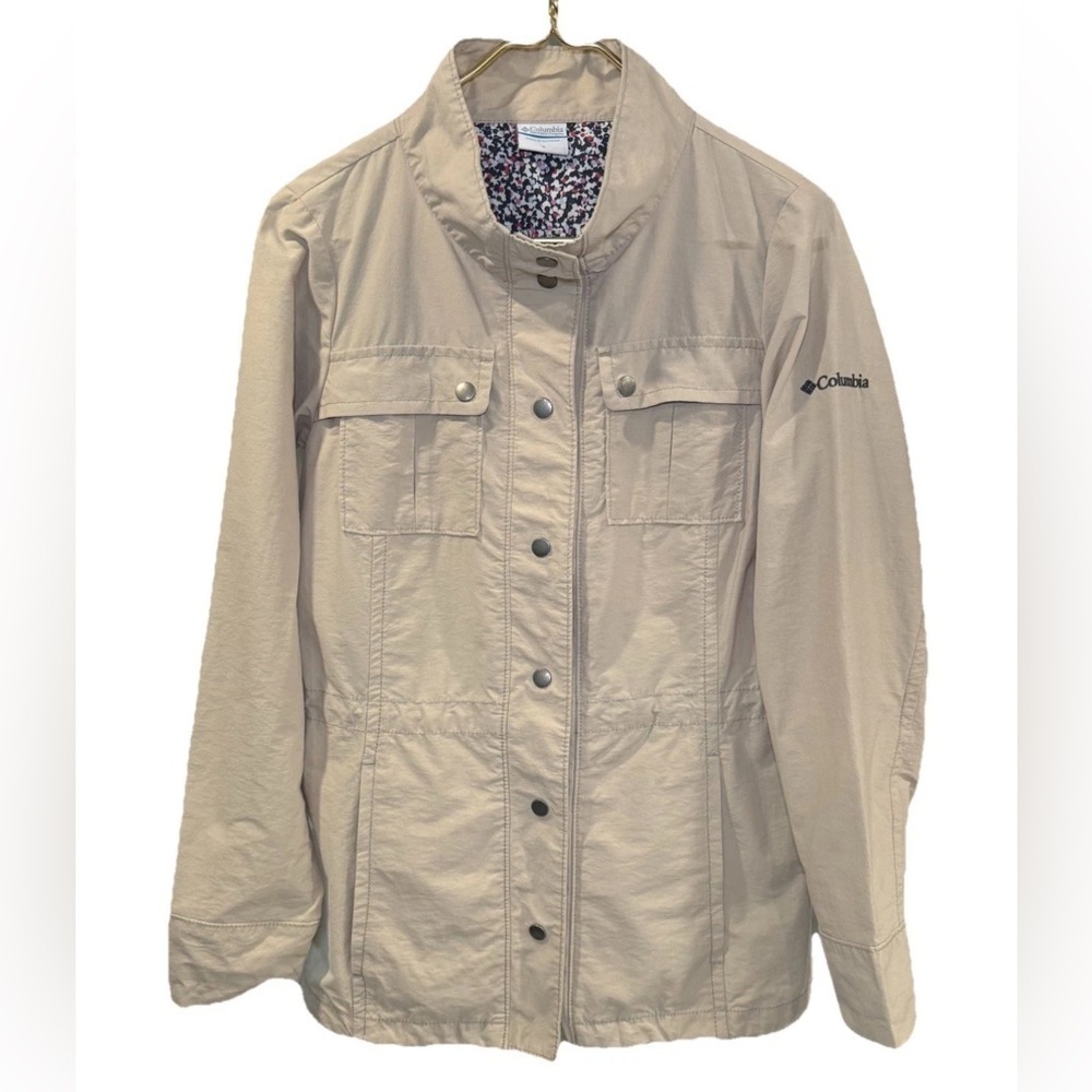 Columbia Lightweight Rain Resistant Jacket Coat with Floral Cuffs Size S Snap Up